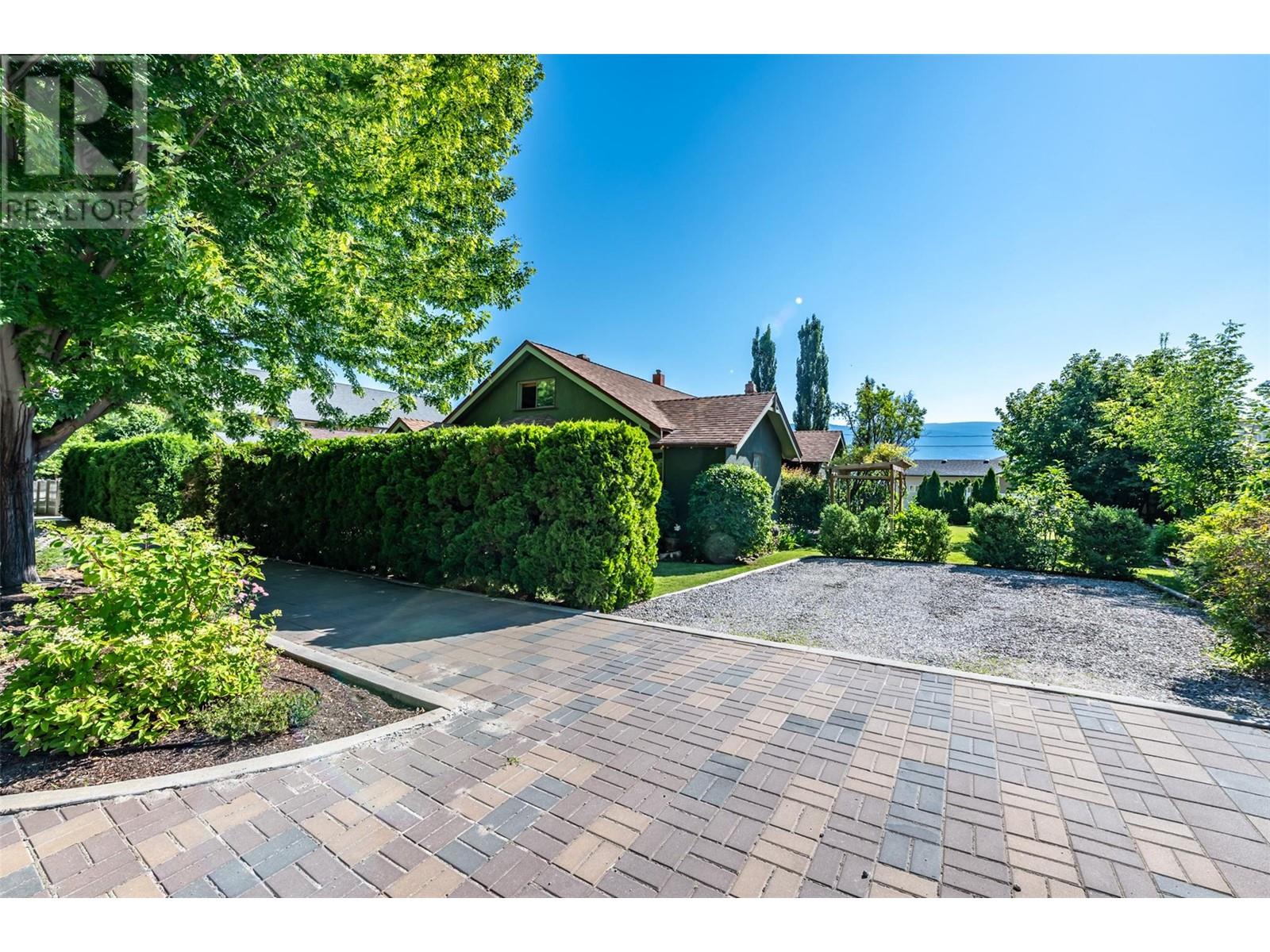 12609 Lakeshore Drive S, Summerland, British Columbia  V0H 1Z1 - Photo 10 - 10339730