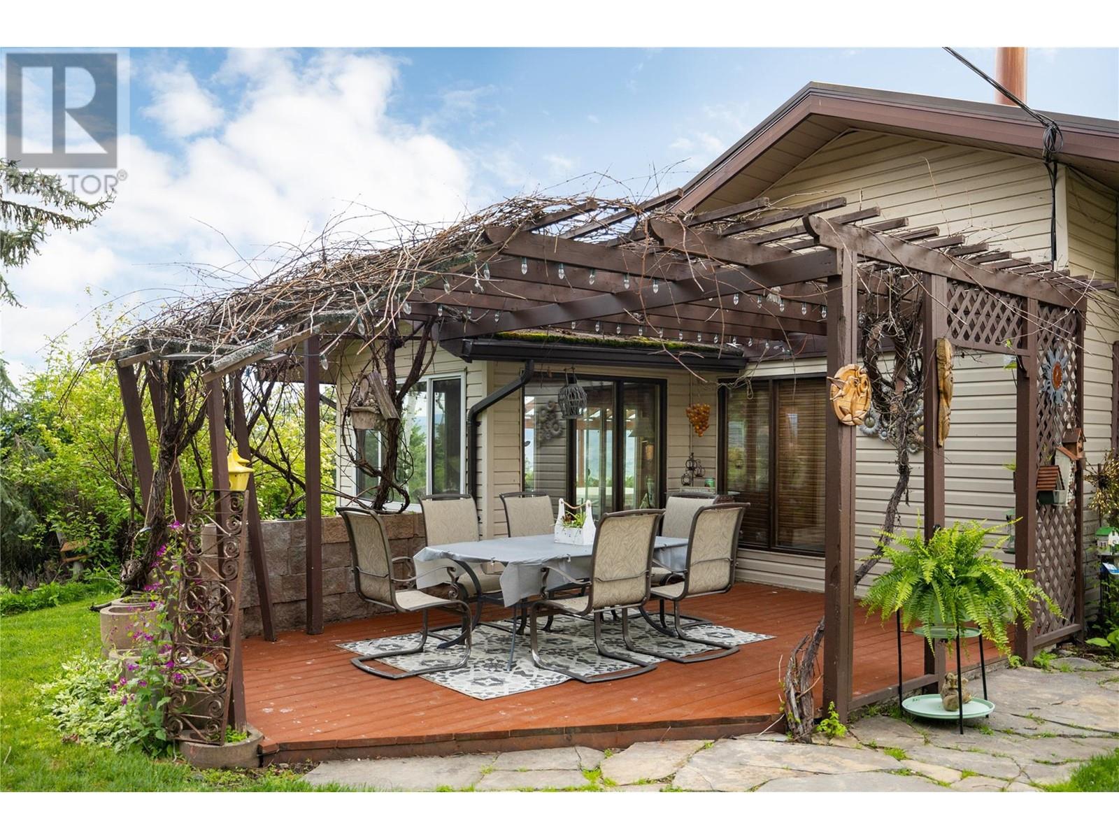 5620 Neil Road, Vernon, British Columbia  V1B 3J5 - Photo 44 - 10339770