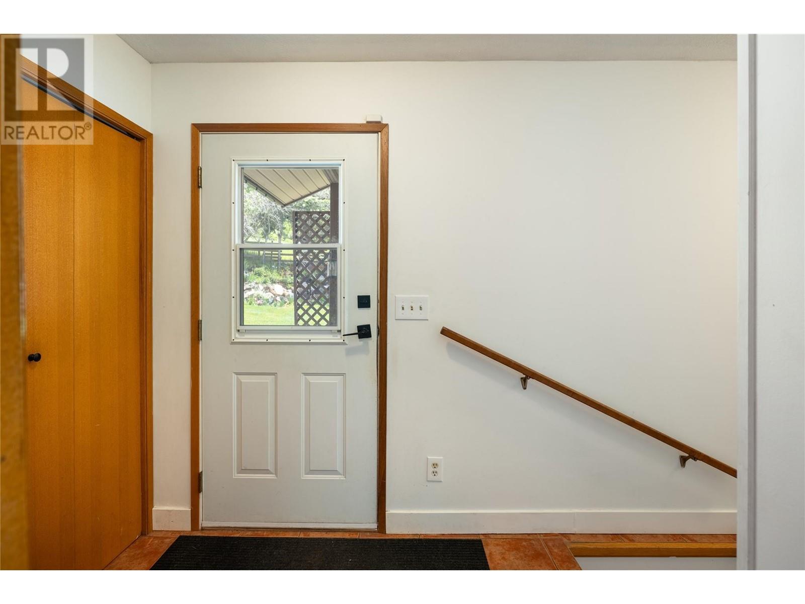 5620 Neil Road, Vernon, British Columbia  V1B 3J5 - Photo 53 - 10339770