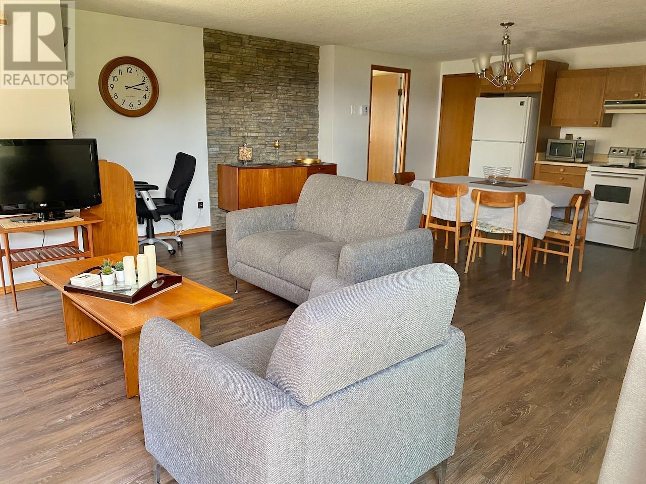 5620 Neil Road, Vernon, British Columbia  V1B 3J5 - Photo 54 - 10339770