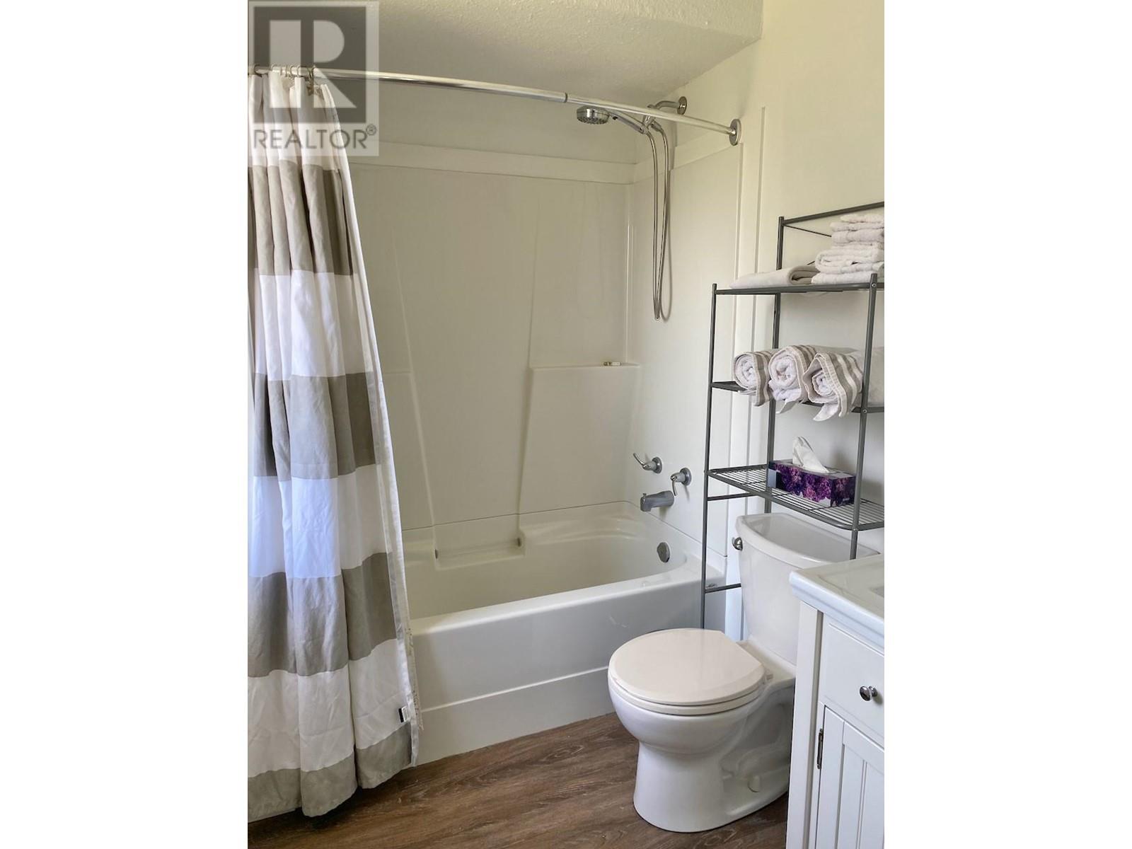 5620 Neil Road, Vernon, British Columbia  V1B 3J5 - Photo 61 - 10339770