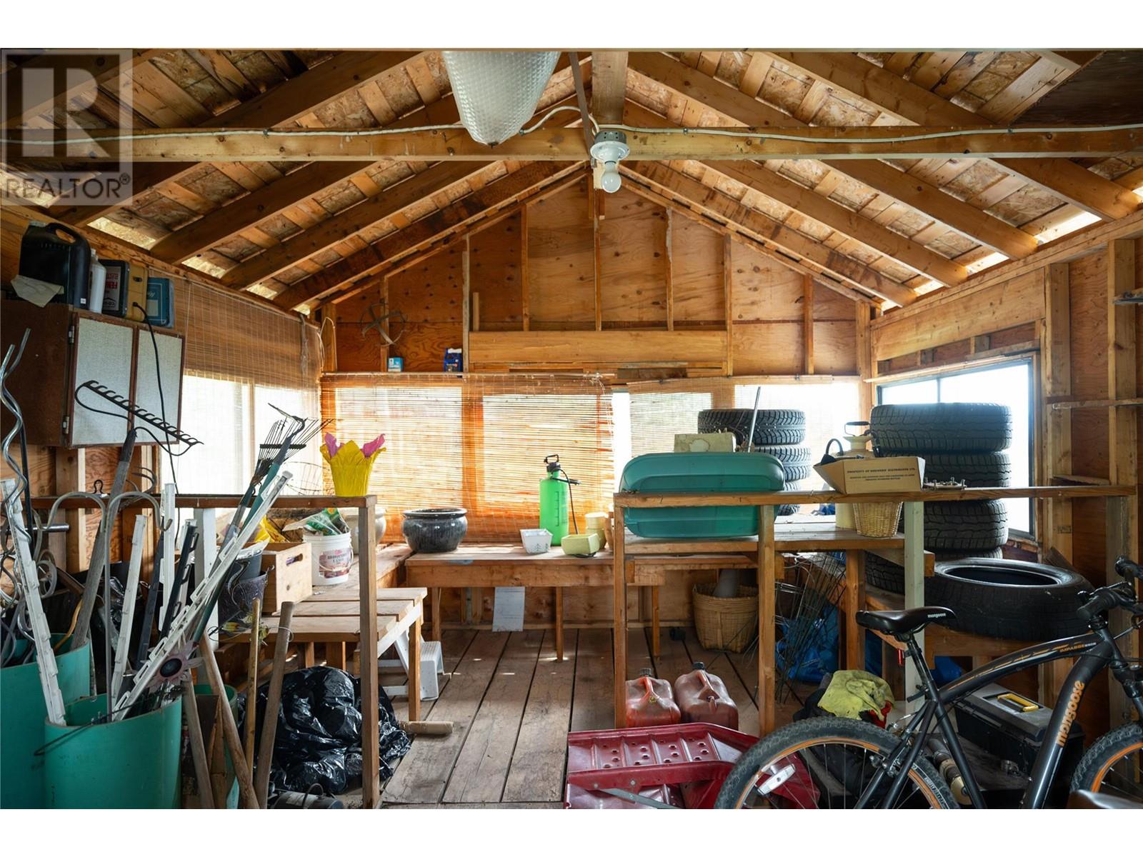 5620 Neil Road, Vernon, British Columbia  V1B 3J5 - Photo 96 - 10339770