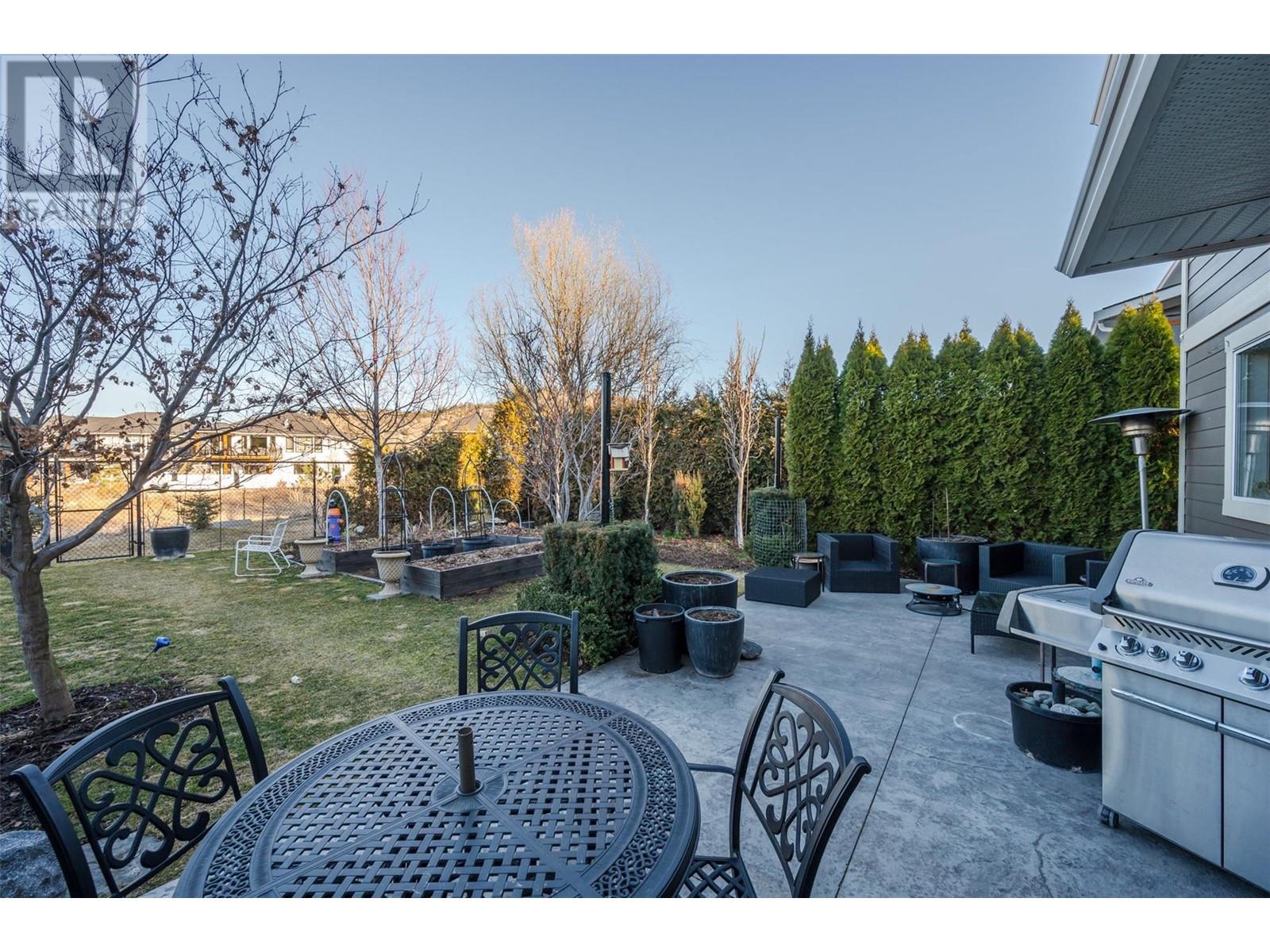 1099 Holden Road, Penticton, British Columbia  V2A 0B7 - Photo 33 - 10339744