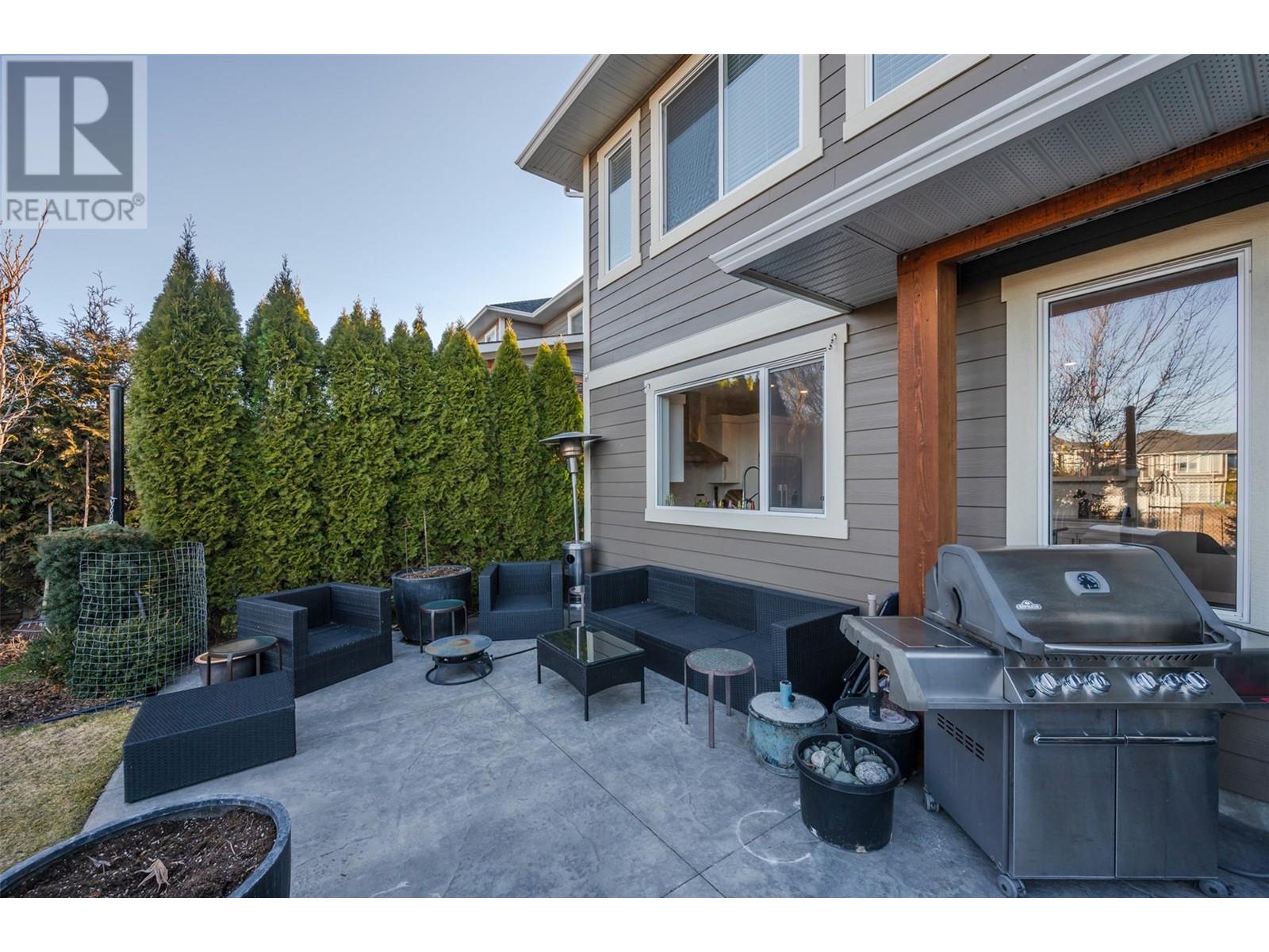 1099 Holden Road, Penticton, British Columbia  V2A 0B7 - Photo 34 - 10339744
