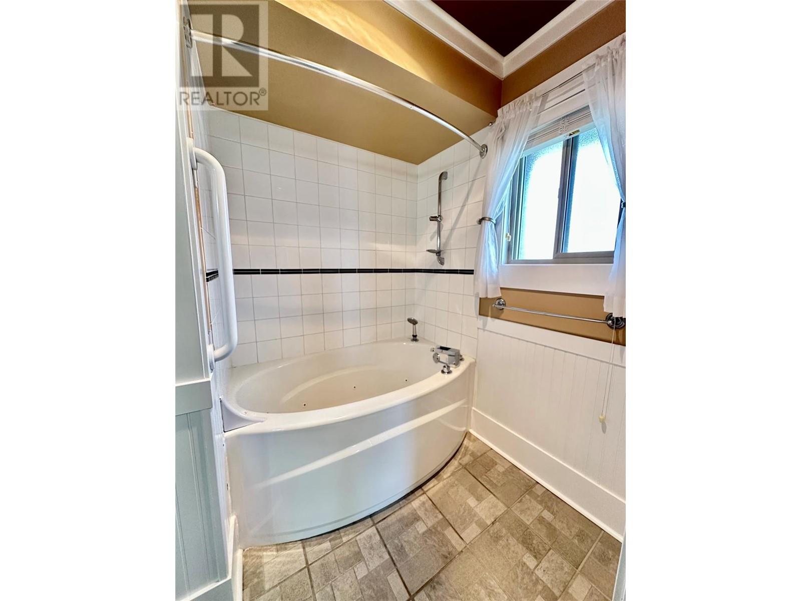 3140 Wilson Street Unit# 925, Penticton, British Columbia  V2A 7K4 - Photo 14 - 10338317