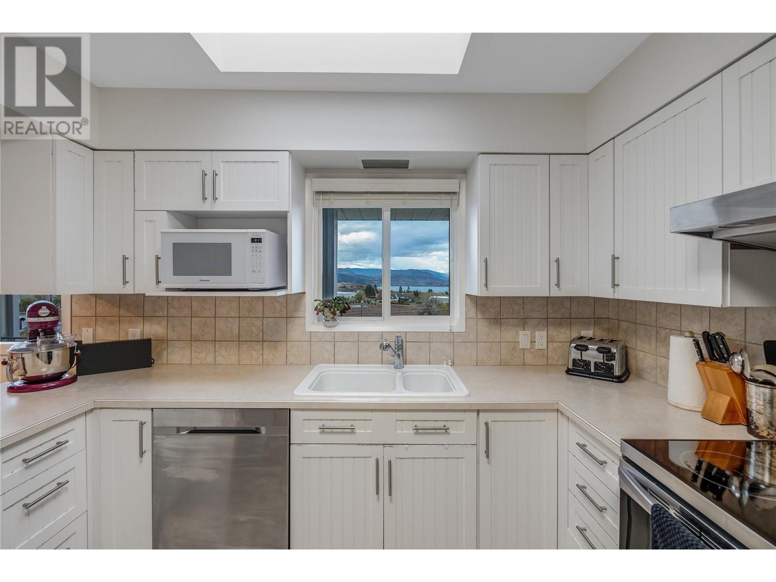 510 Naramata Road, Penticton, British Columbia  V2A 8T3 - Photo 17 - 10339877