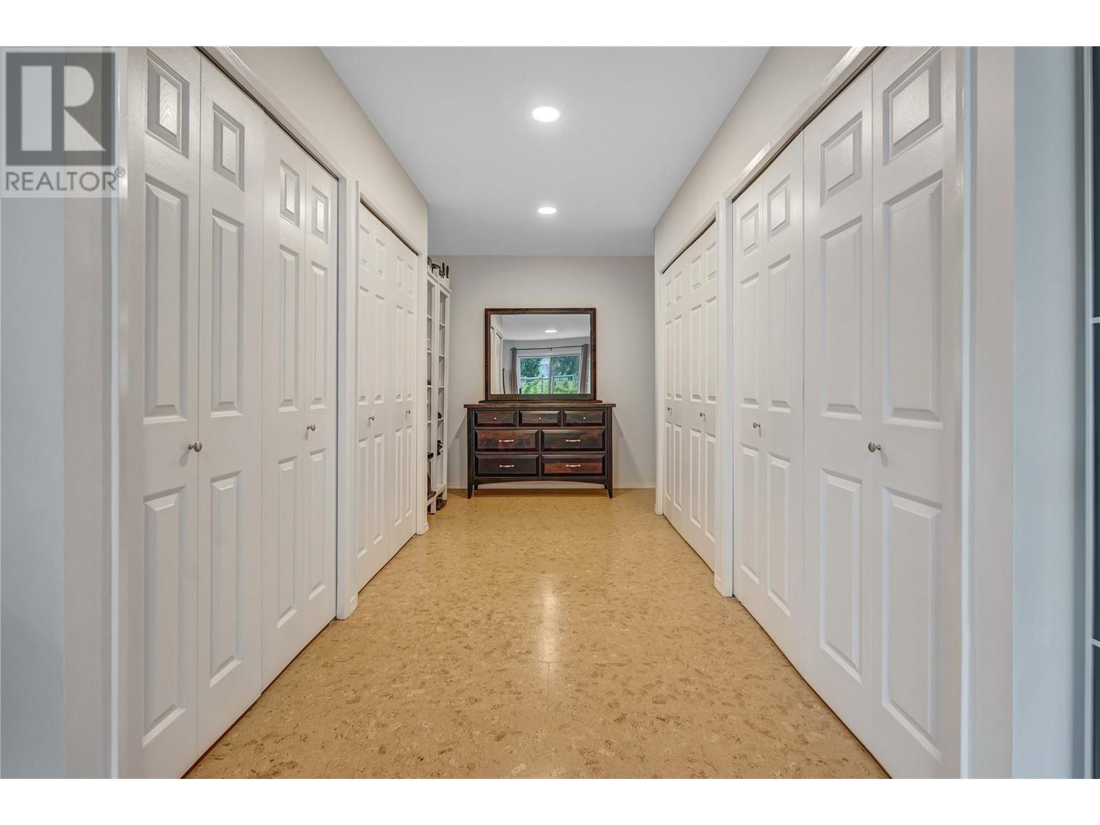 510 Naramata Road, Penticton, British Columbia  V2A 8T3 - Photo 23 - 10339877