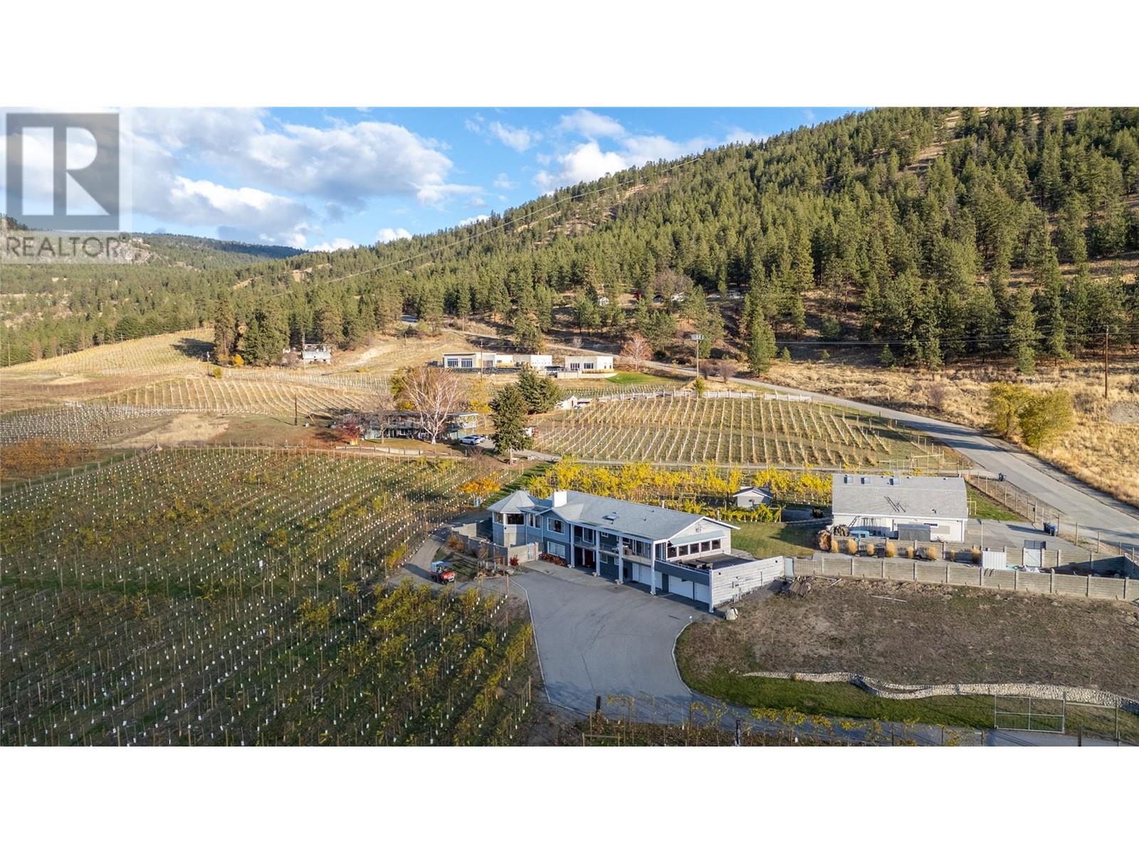 510 Naramata Road, Penticton, British Columbia  V2A 8T3 - Photo 3 - 10339877
