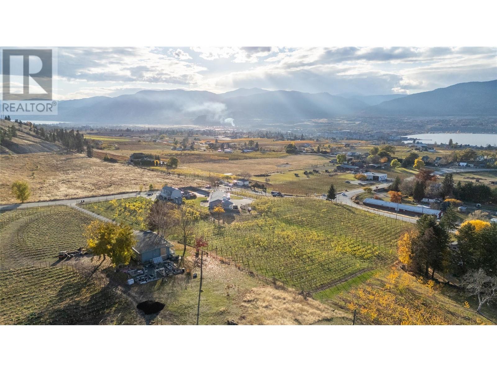510 Naramata Road, Penticton, British Columbia  V2A 8T3 - Photo 38 - 10339877