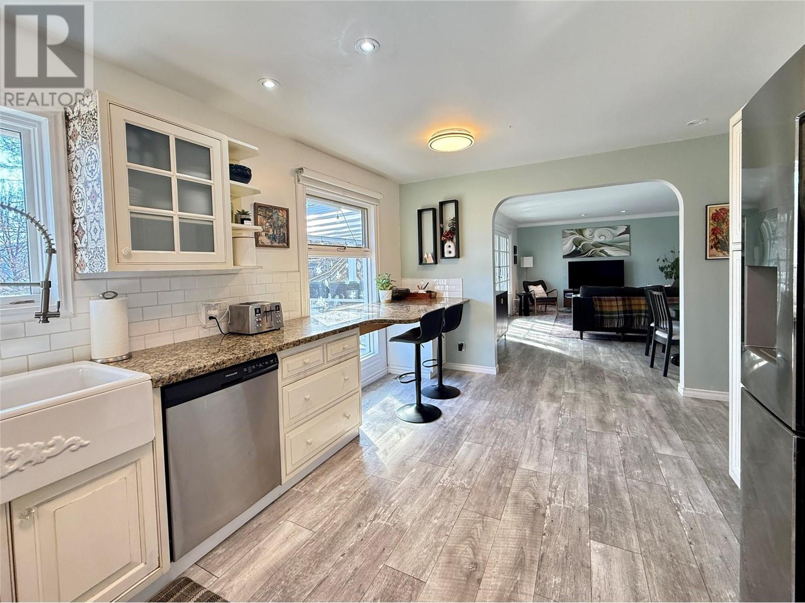 2211 West Bench Drive, Penticton, British Columbia  V2A 8Z8 - Photo 16 - 10339823