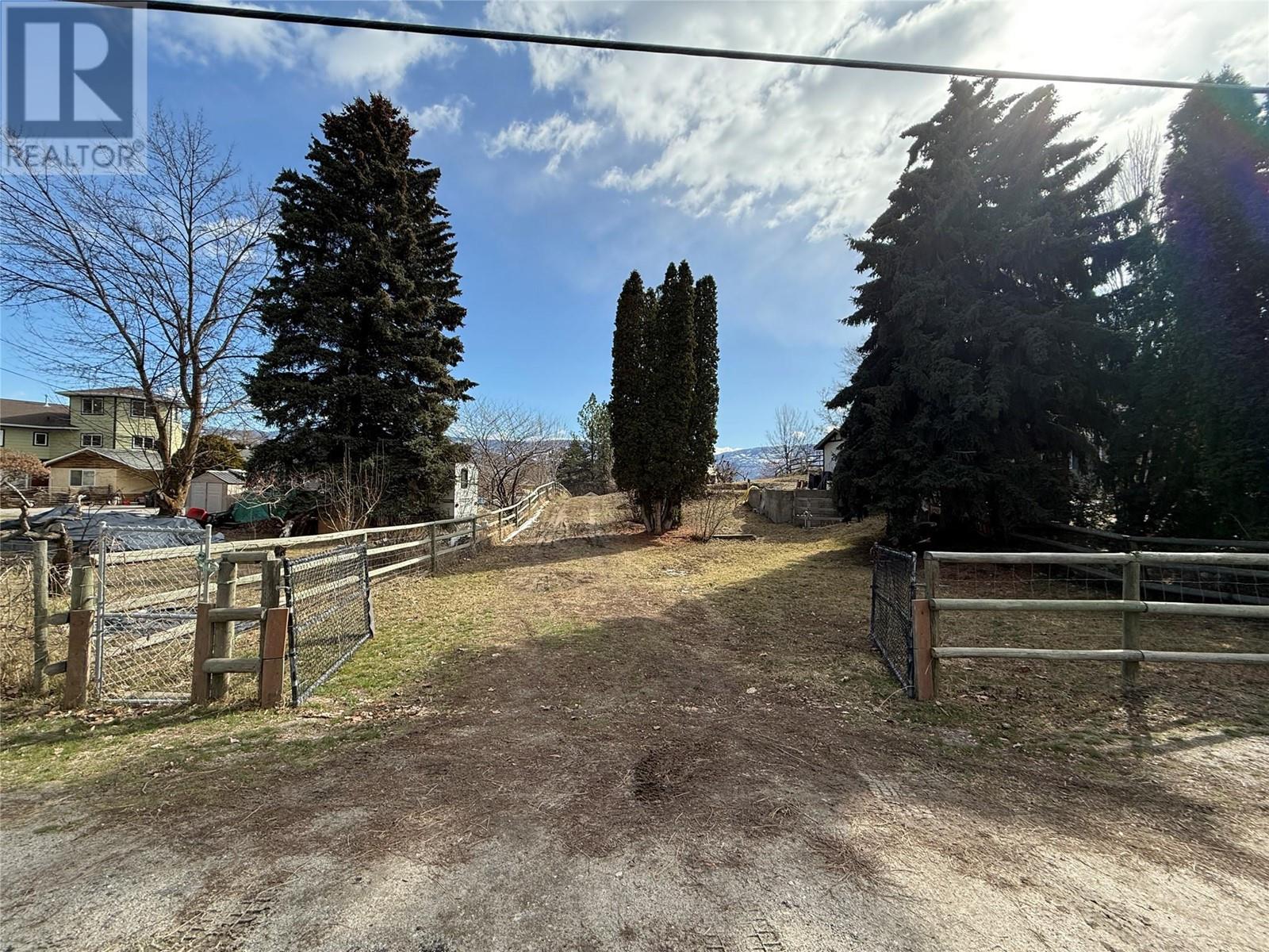 2211 West Bench Drive, Penticton, British Columbia  V2A 8Z8 - Photo 61 - 10339823