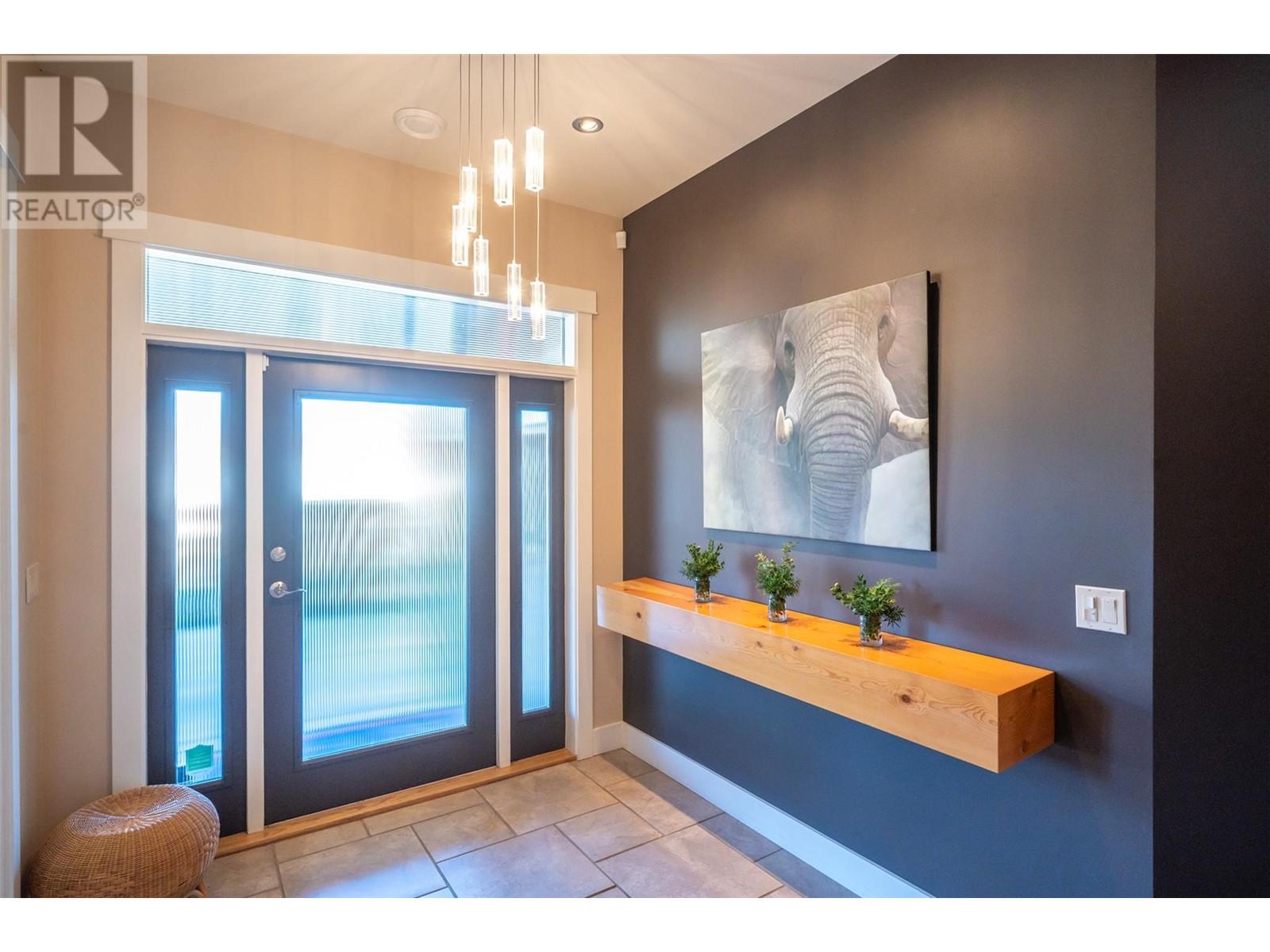 3992 Finnerty Road, Penticton, British Columbia  V2A 8W2 - Photo 21 - 10339878