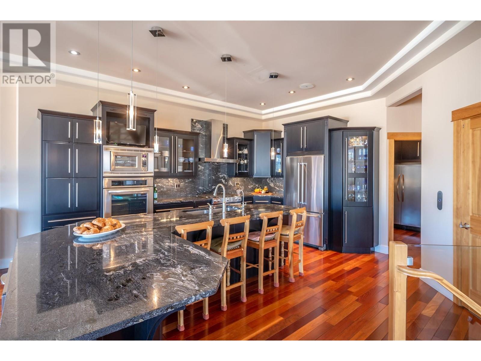 3992 Finnerty Road, Penticton, British Columbia  V2A 8W2 - Photo 38 - 10339878