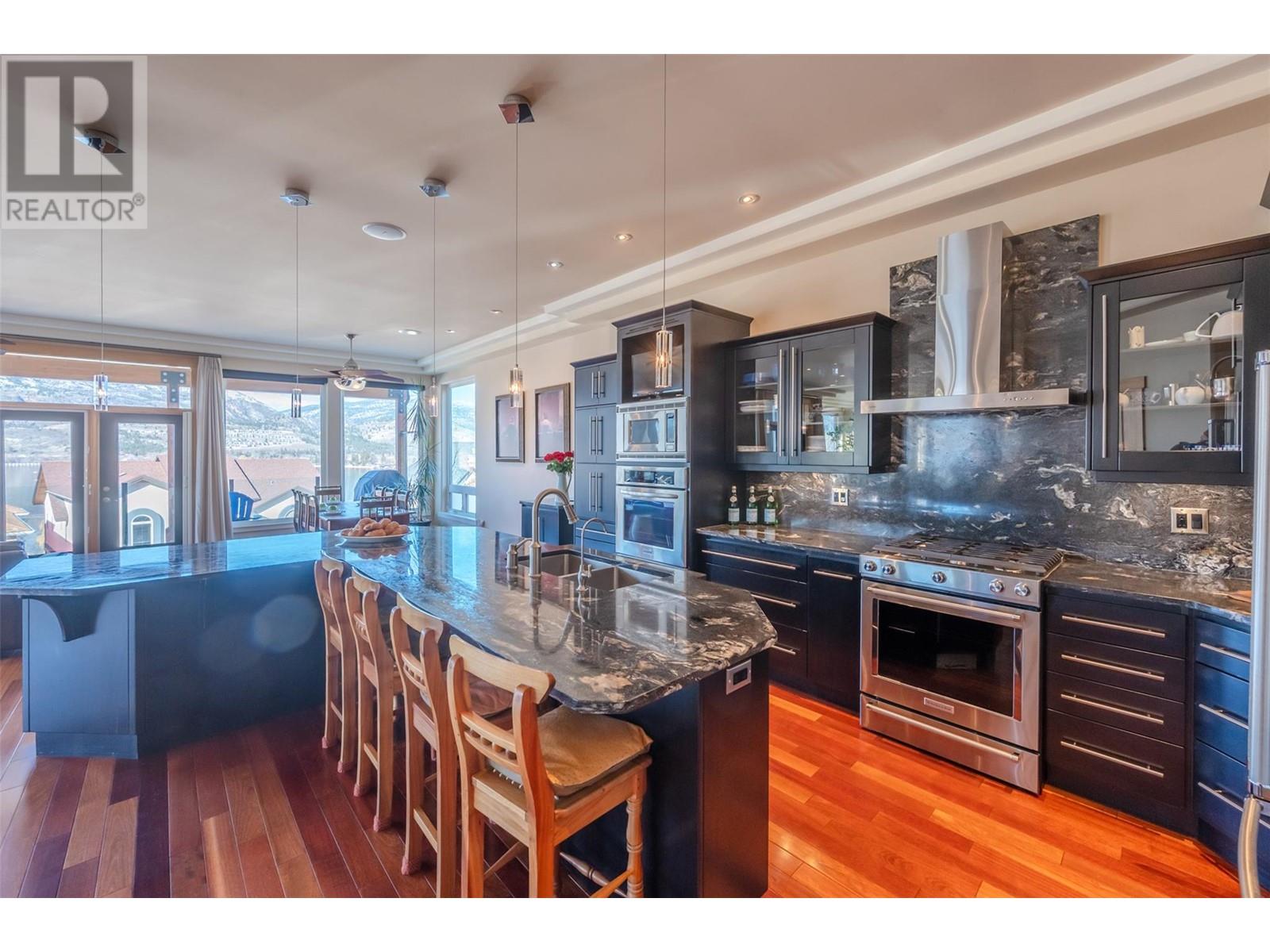 3992 Finnerty Road, Penticton, British Columbia  V2A 8W2 - Photo 39 - 10339878