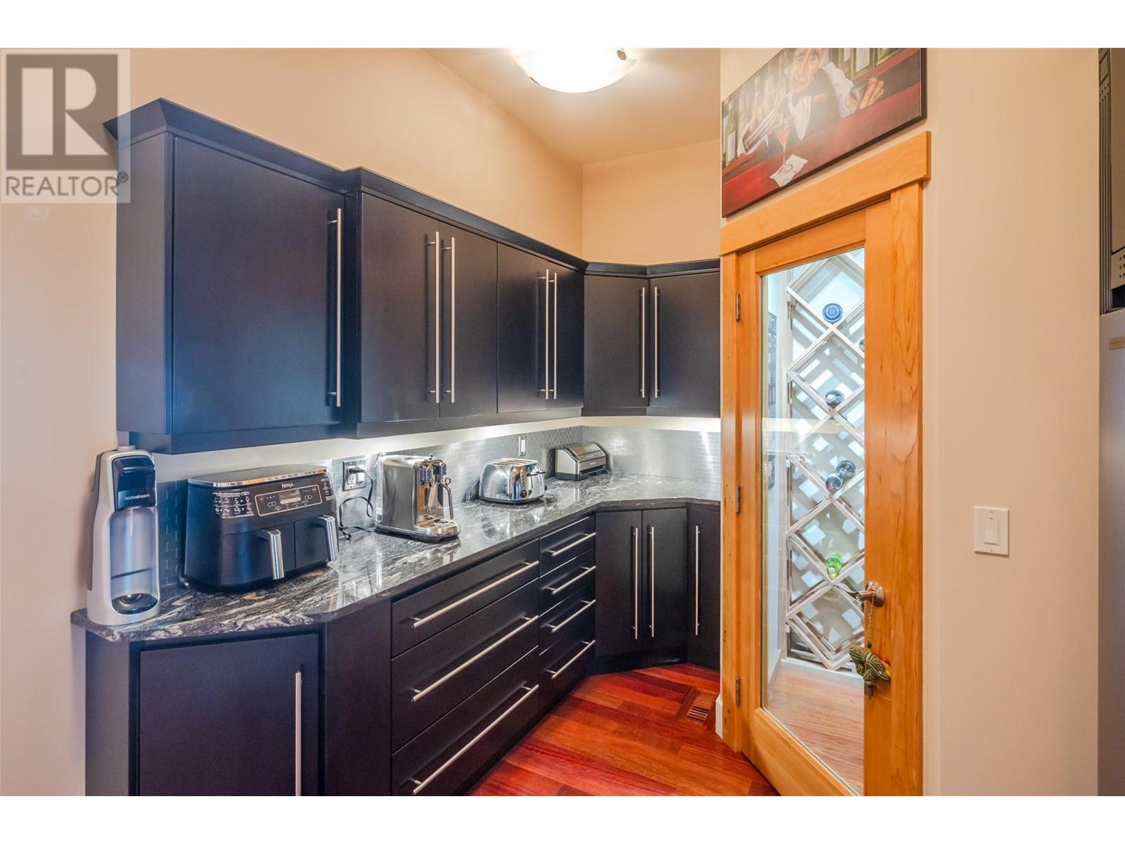 3992 Finnerty Road, Penticton, British Columbia  V2A 8W2 - Photo 42 - 10339878
