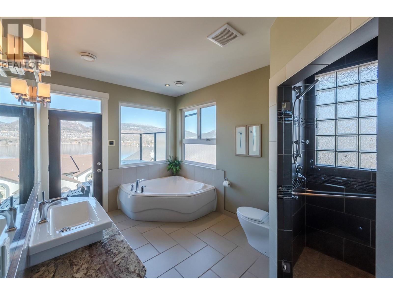 3992 Finnerty Road, Penticton, British Columbia  V2A 8W2 - Photo 55 - 10339878