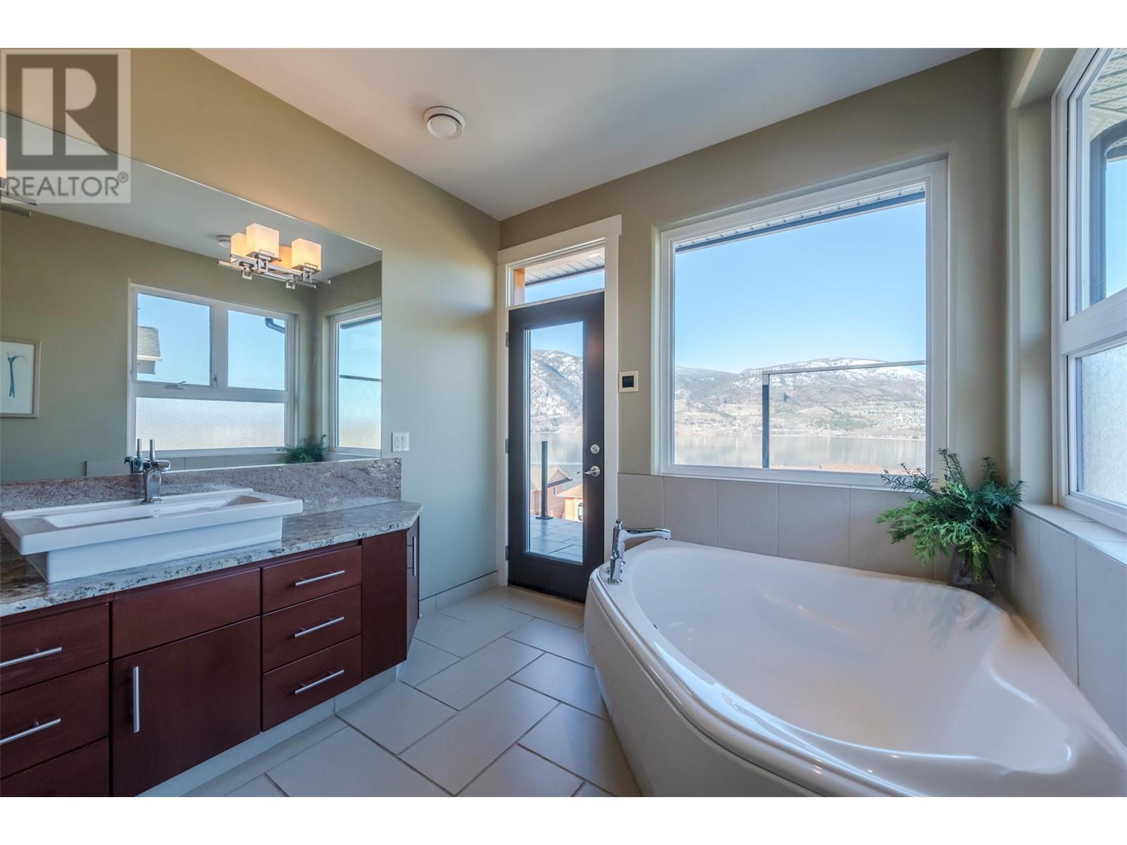 3992 Finnerty Road, Penticton, British Columbia  V2A 8W2 - Photo 56 - 10339878