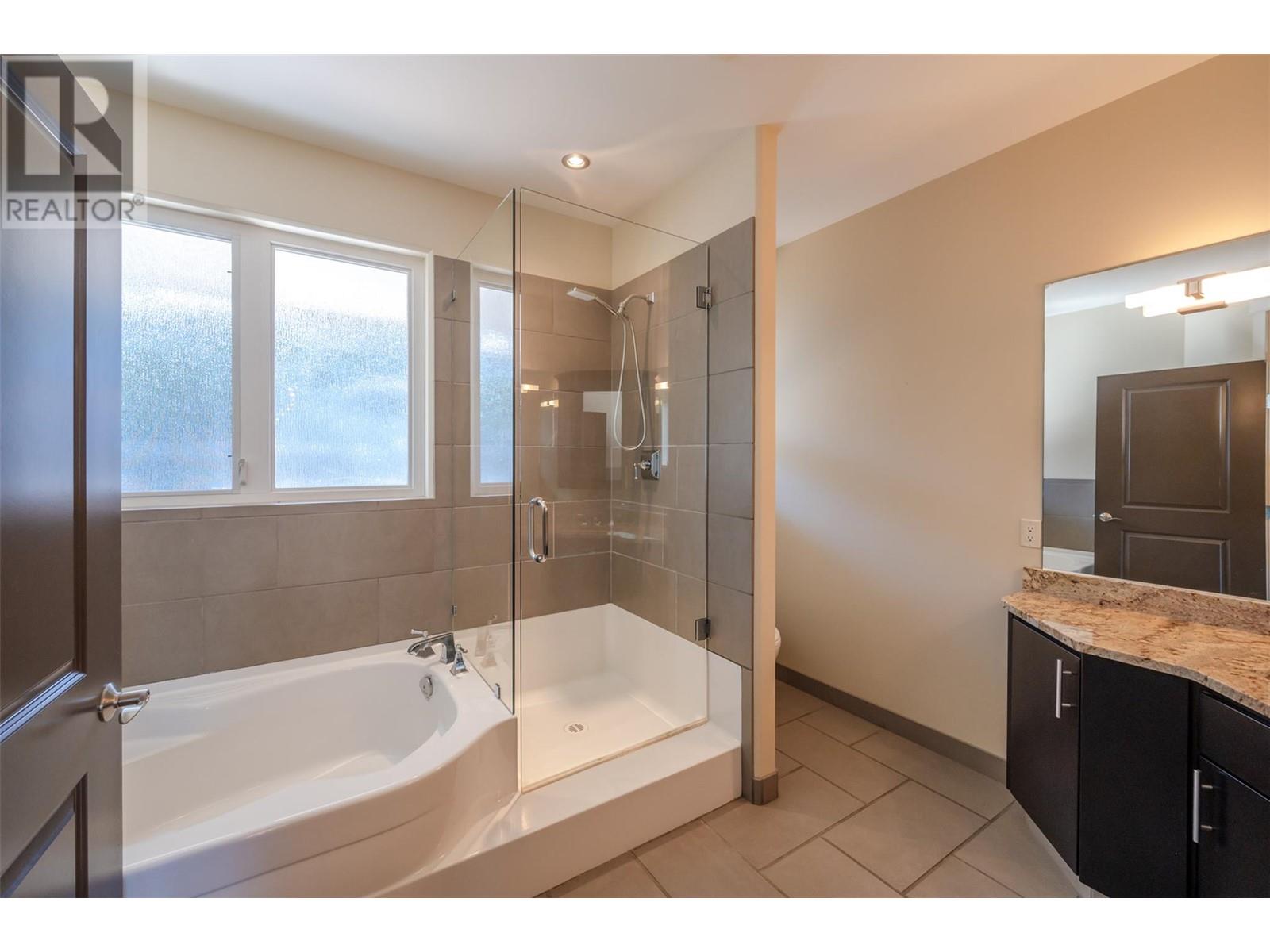 3992 Finnerty Road, Penticton, British Columbia  V2A 8W2 - Photo 68 - 10339878