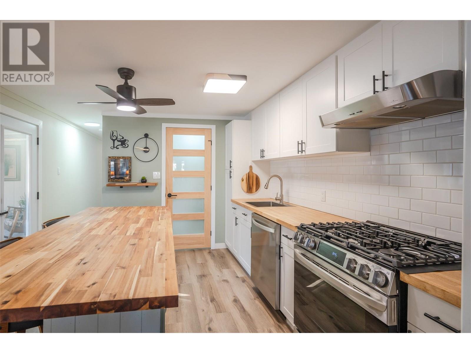 197 Dauphin Avenue Unit# 130, Penticton, British Columbia  V2A 3S3 - Photo 15 - 10338775
