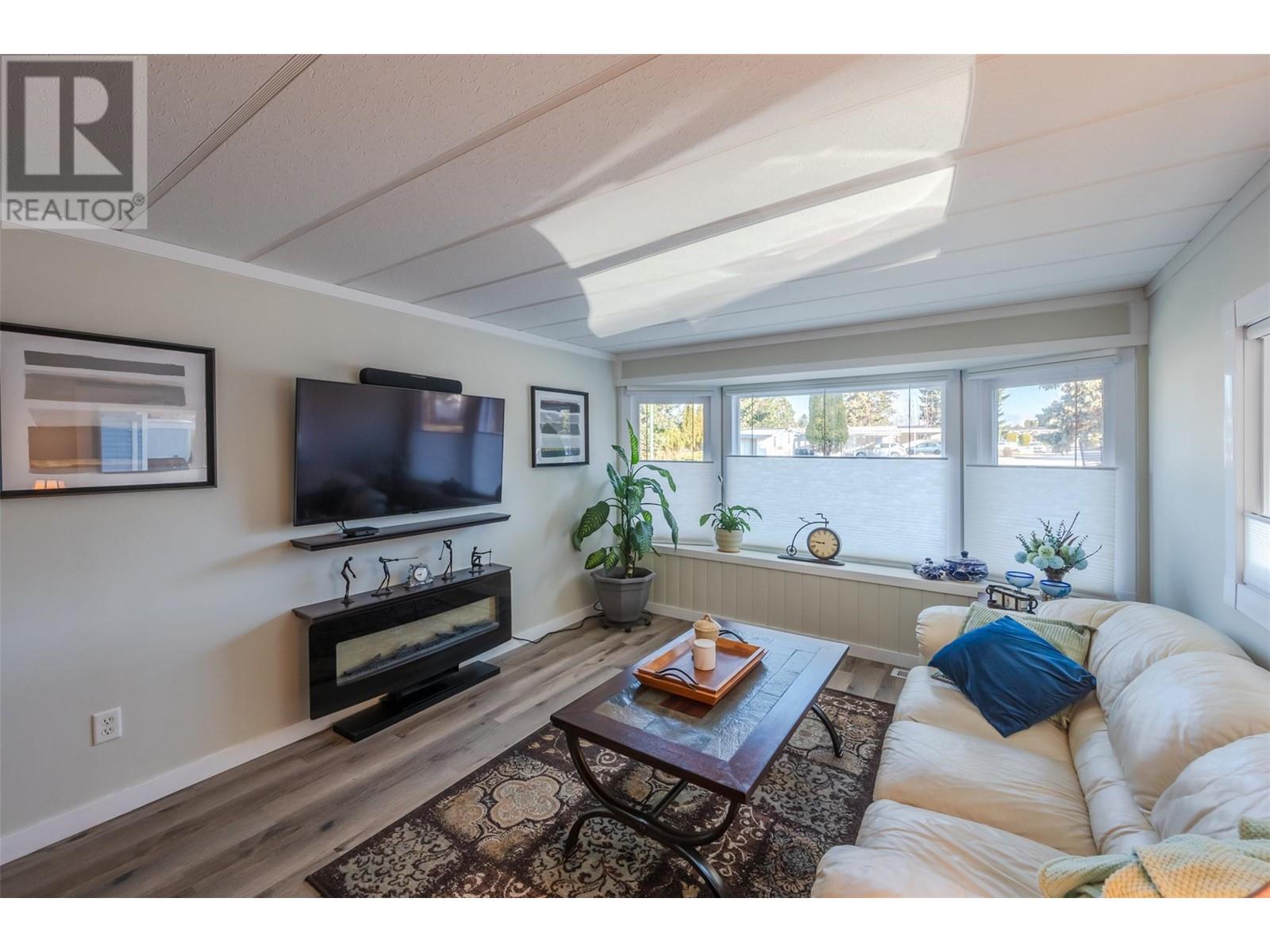 197 Dauphin Avenue Unit# 130, Penticton, British Columbia  V2A 3S3 - Photo 8 - 10338775