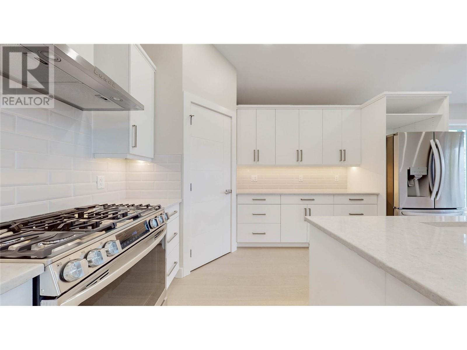 337 Mule Deer Drive, Osoyoos, British Columbia  V0H 1V6 - Photo 29 - 10338530