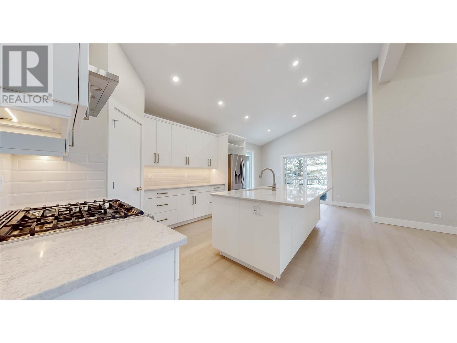 337 Mule Deer Drive, Osoyoos, British Columbia  V0H 1V6 - Photo 30 - 10338530