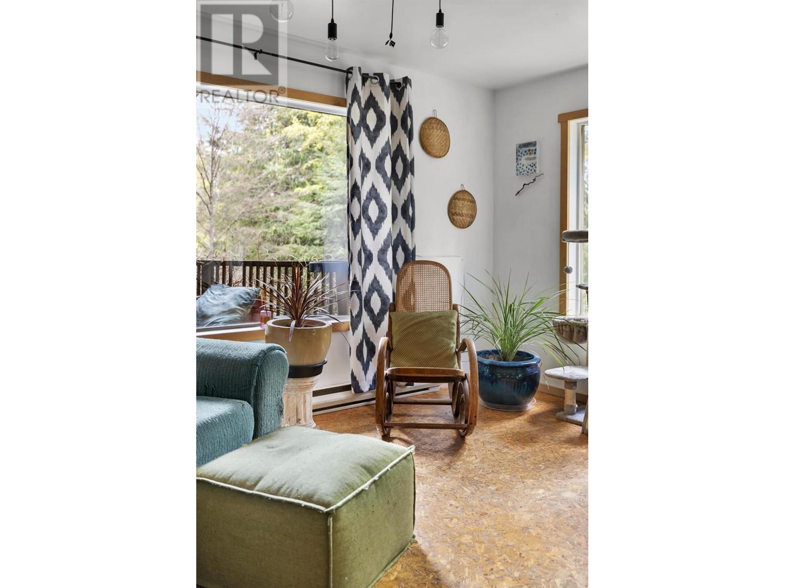 426 Aspen Road, Riondel, British Columbia  V0B 2B0 - Photo 8 - 10339949