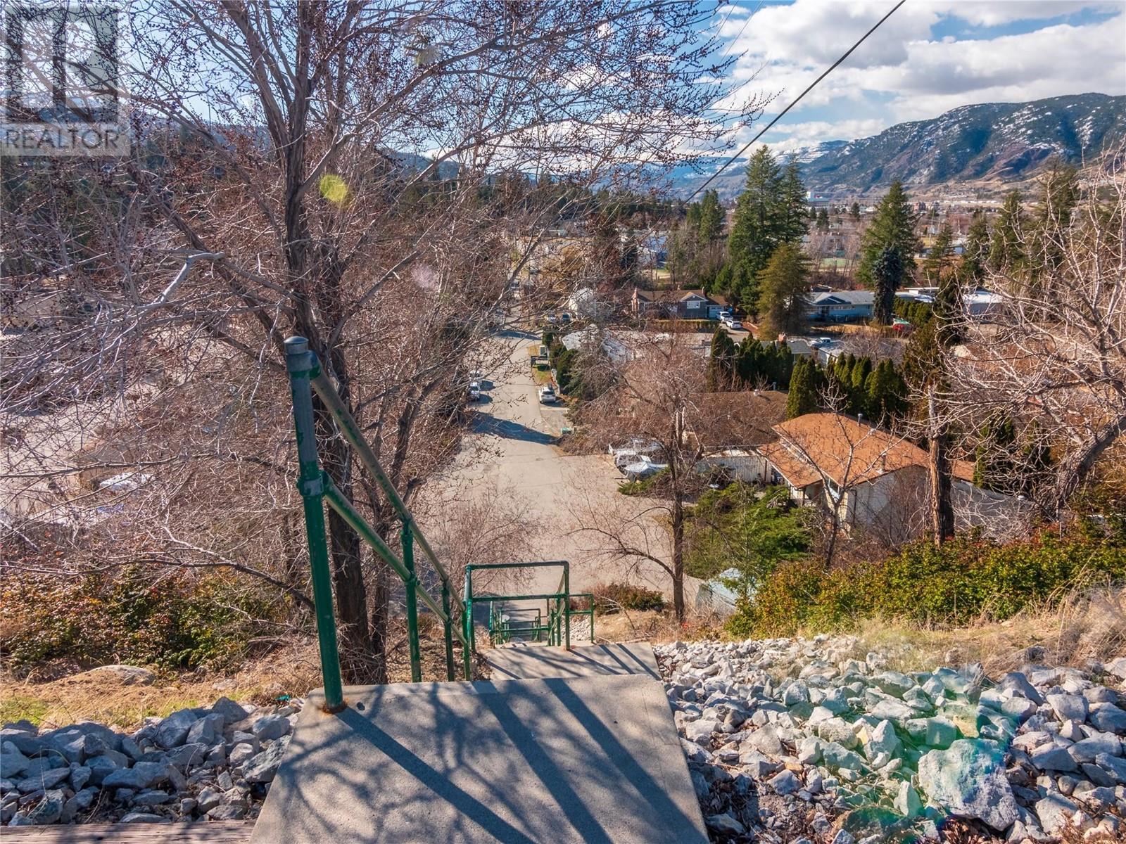 645 Hudson Street, Penticton, British Columbia  V2A 8S9 - Photo 31 - 10339739