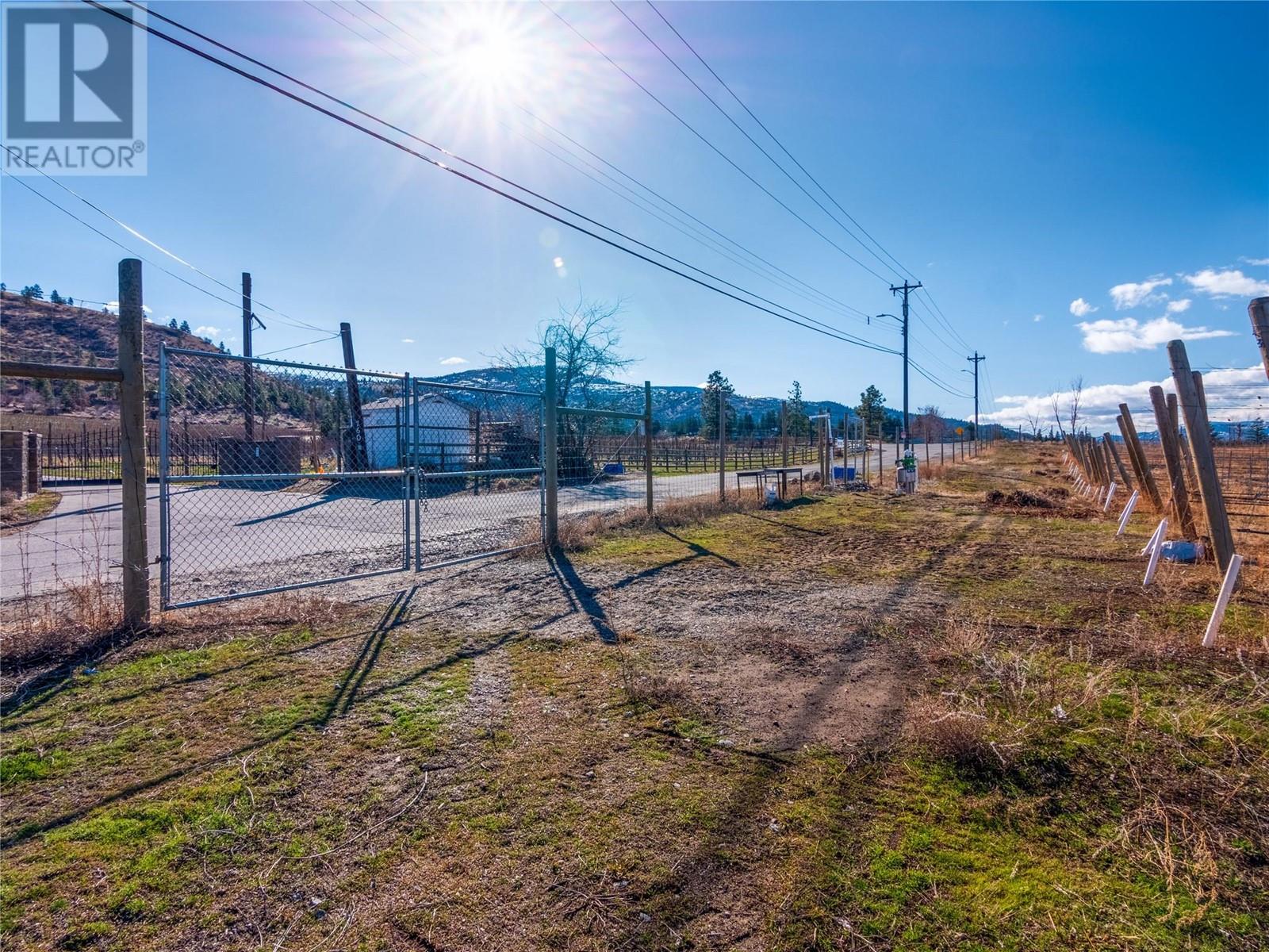 645 Hudson Street, Penticton, British Columbia  V2A 8S9 - Photo 32 - 10339739