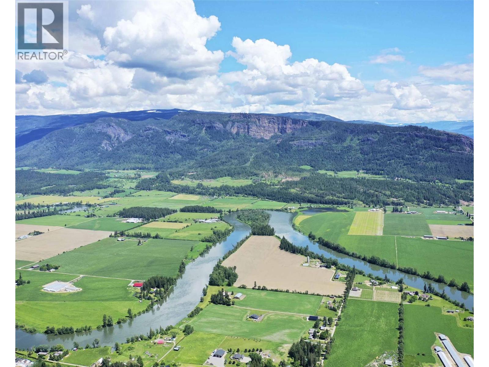 222 Crooked Pine Road, Enderby, British Columbia  V0E 1V1 - Photo 9 - 10339966