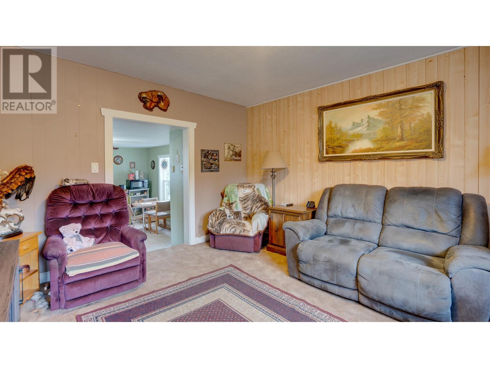 4600 50 Street Ne, Salmon Arm, British Columbia  V1E 1Y6 - Photo 6 - 10339681