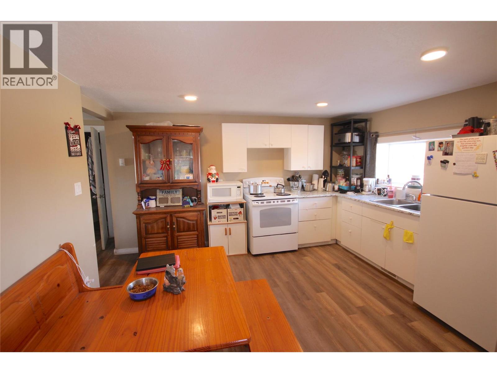 1310 108 Avenue, Dawson Creek, British Columbia  V1G 2T1 - Photo 8 - 10340039