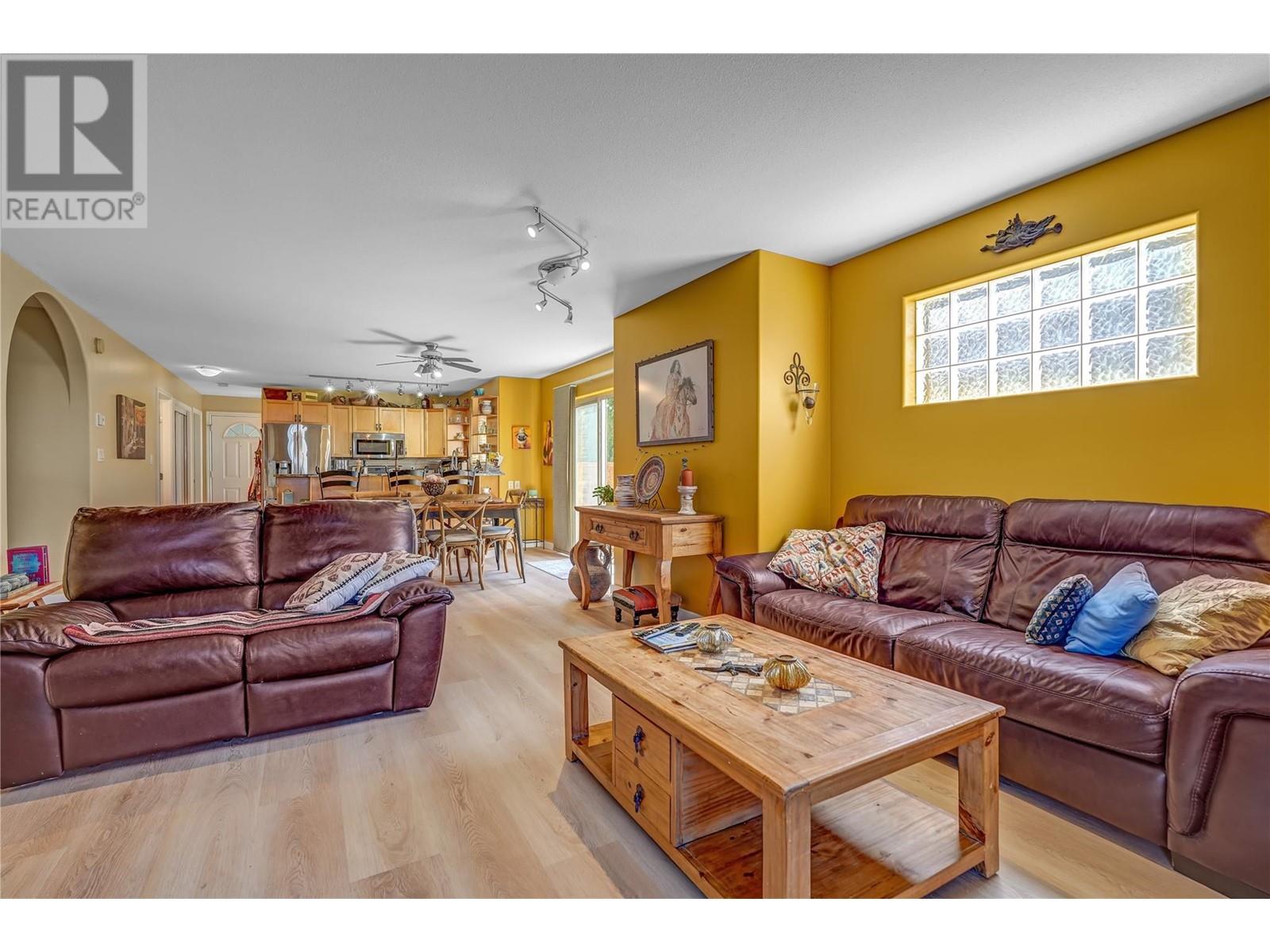 1049 Churchill Avenue Unit# 102, Penticton, British Columbia  V2A 9A7 - Photo 10 - 10340083
