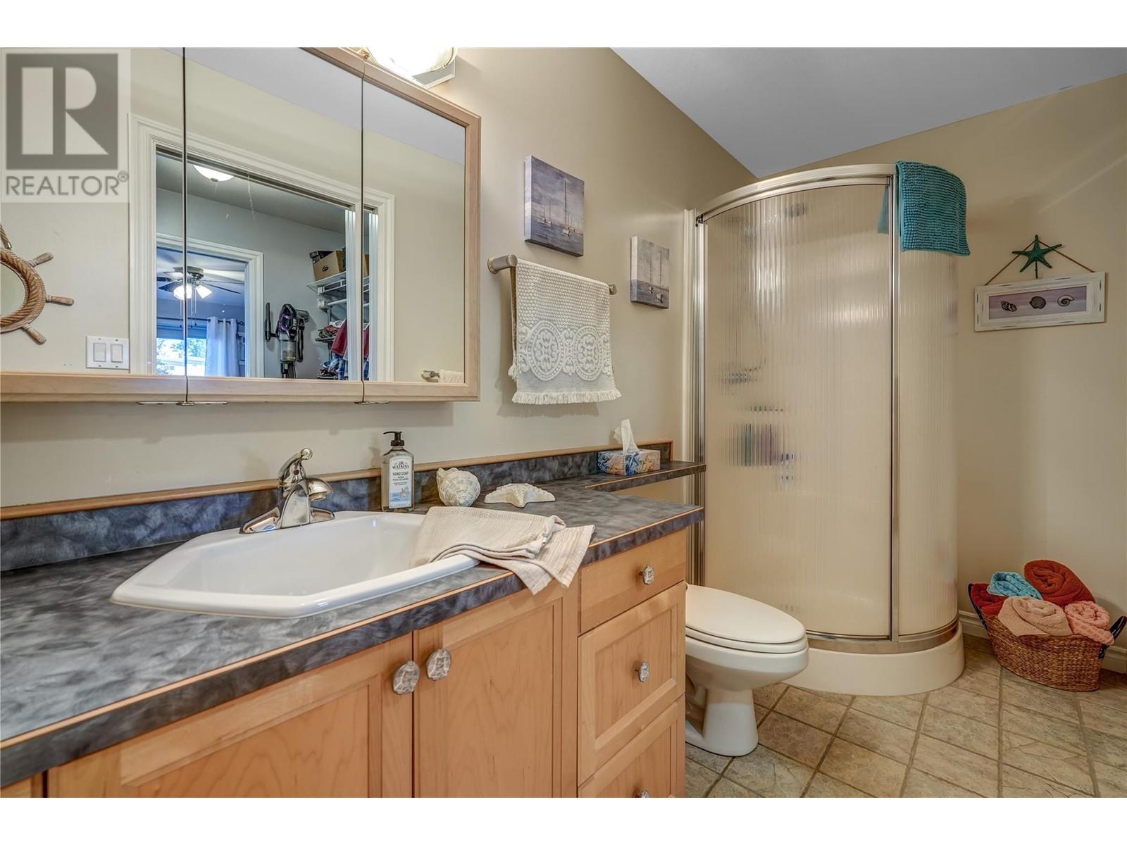 1049 Churchill Avenue Unit# 102, Penticton, British Columbia  V2A 9A7 - Photo 12 - 10340083