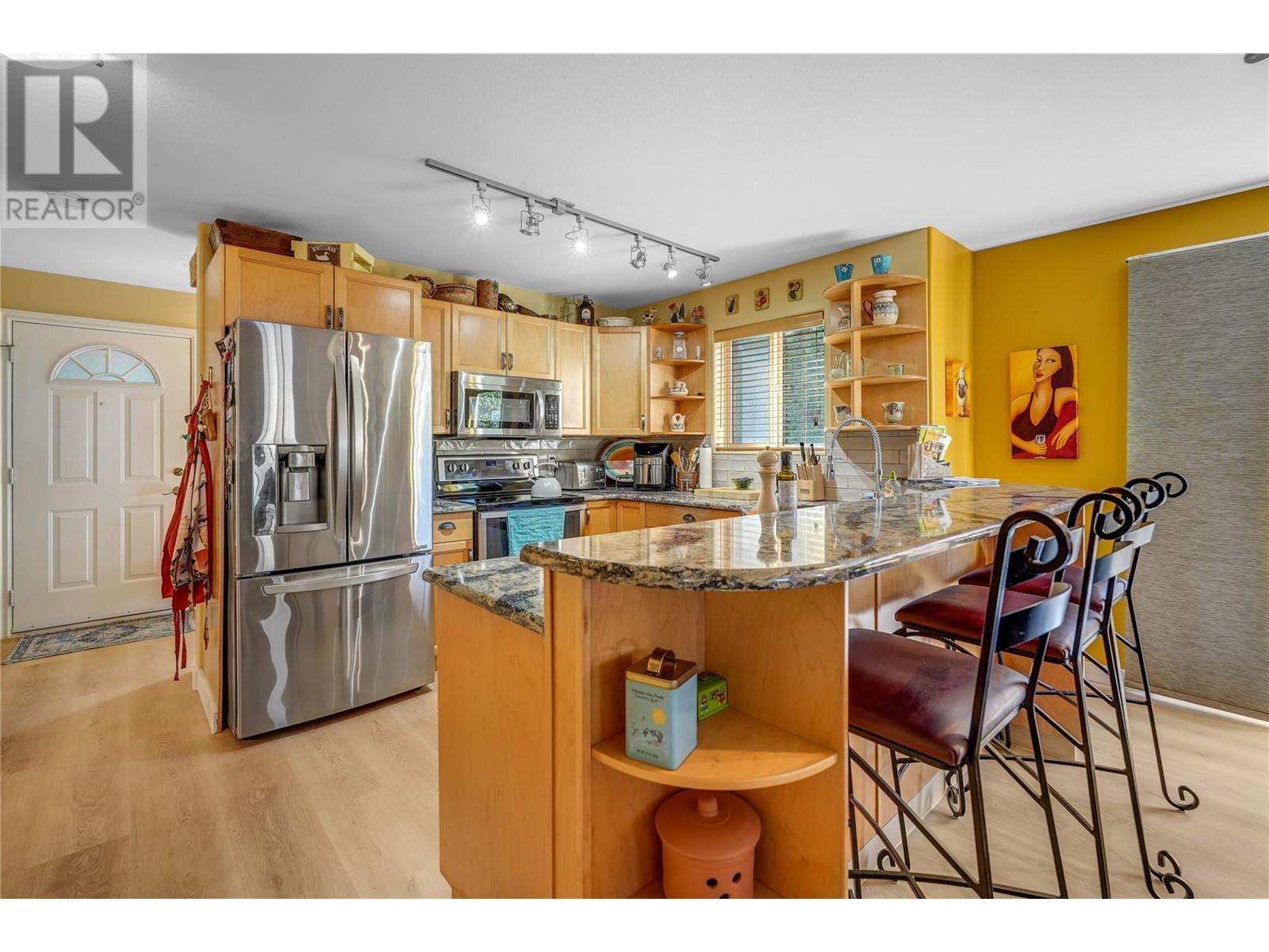 1049 Churchill Avenue Unit# 102, Penticton, British Columbia  V2A 9A7 - Photo 6 - 10340083