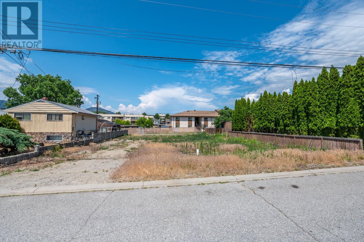 79 Okanagan Avenue W, Penticton, British Columbia  V2A 3K8 - Photo 8 - 10340086