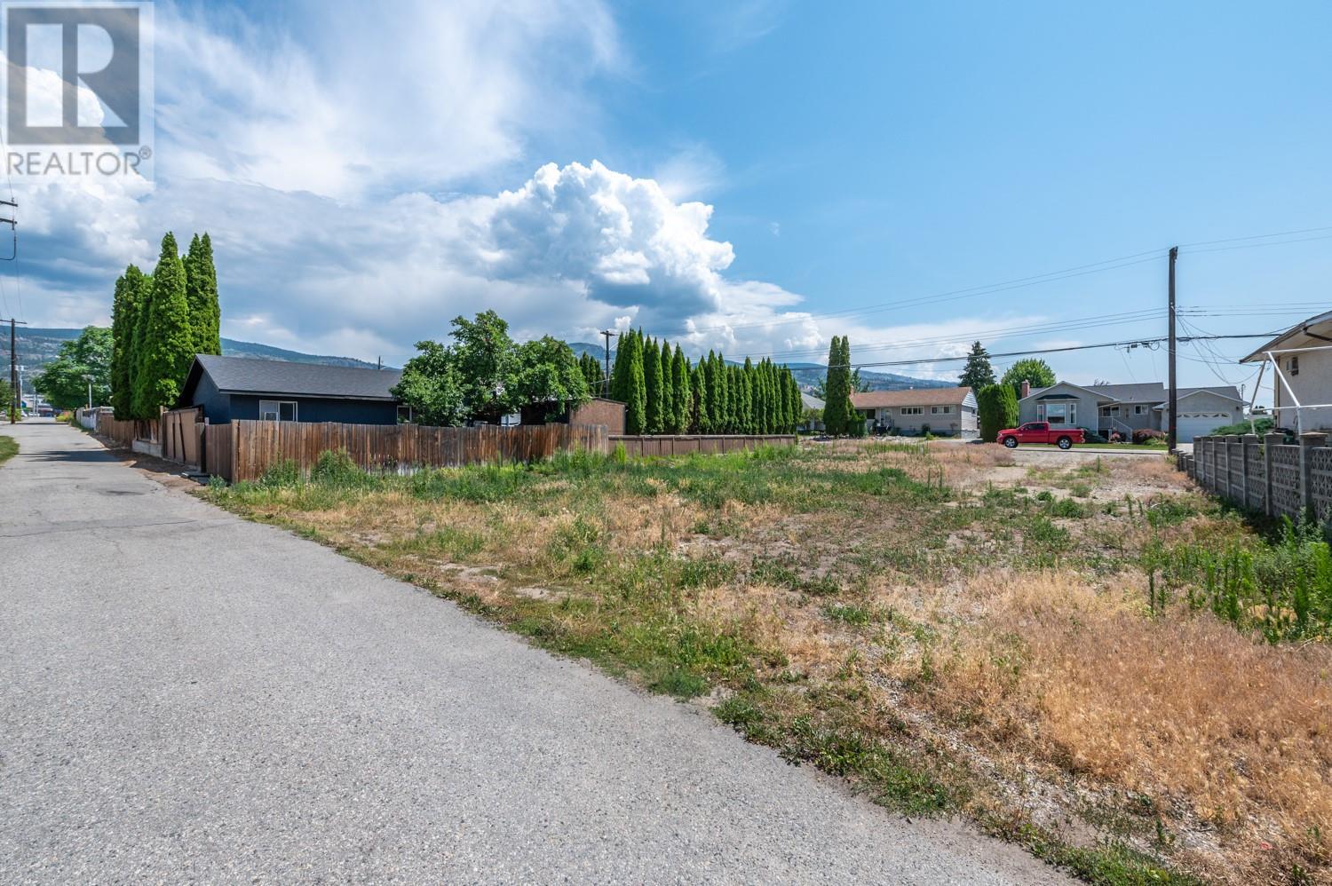 79 Okanagan Avenue W, Penticton, British Columbia  V2A 3K8 - Photo 9 - 10340086