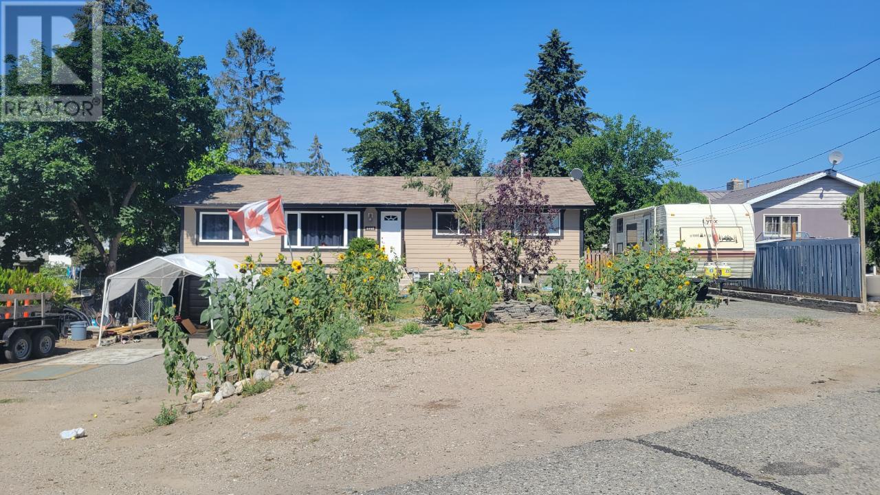 6468 Wolfcub Place, Oliver, British Columbia  V0H 1T3 - Photo 1 - 10339619