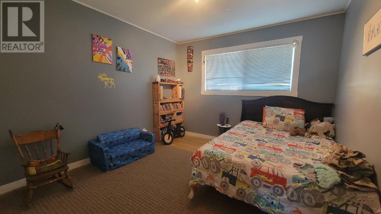 6468 Wolfcub Place, Oliver, British Columbia  V0H 1T3 - Photo 10 - 10339619
