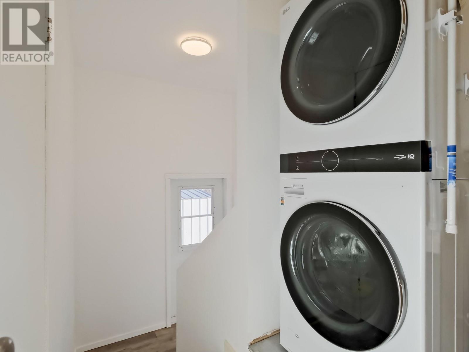 13009 Armstrong Avenue, Summerland, British Columbia  V0H 1Z3 - Photo 17 - 10340046