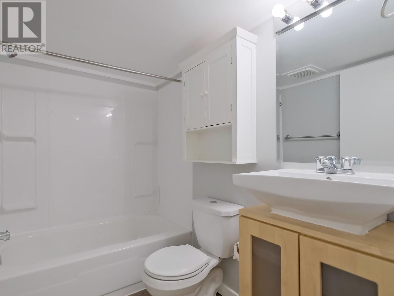 13009 Armstrong Avenue, Summerland, British Columbia  V0H 1Z3 - Photo 23 - 10340046
