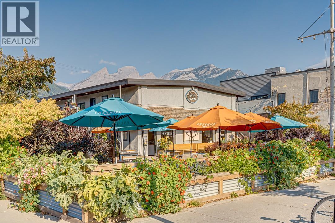 601a 2nd Avenue, Fernie, British Columbia  V0B 1M0 - Photo 1 - 10339538