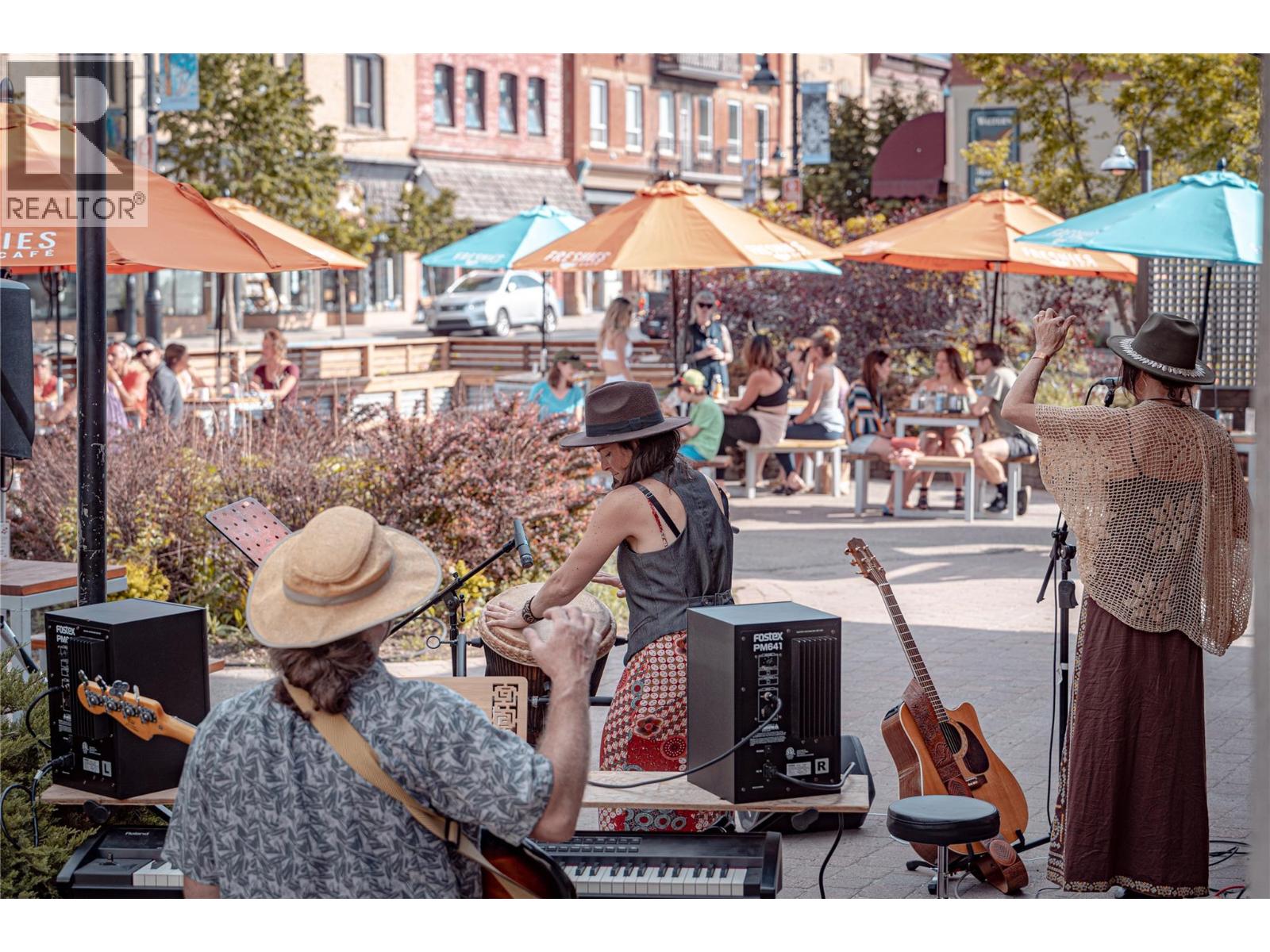 601a 2nd Avenue, Fernie, British Columbia  V0B 1M0 - Photo 4 - 10339538