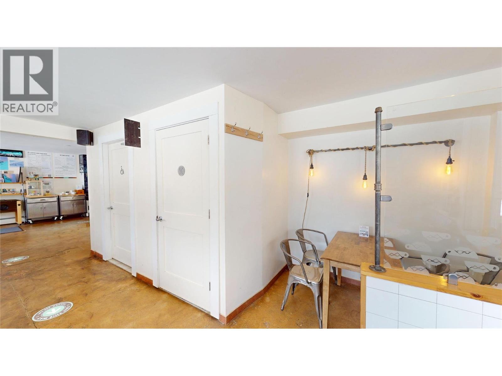 601a 2nd Avenue, Fernie, British Columbia  V0B 1M0 - Photo 8 - 10339538