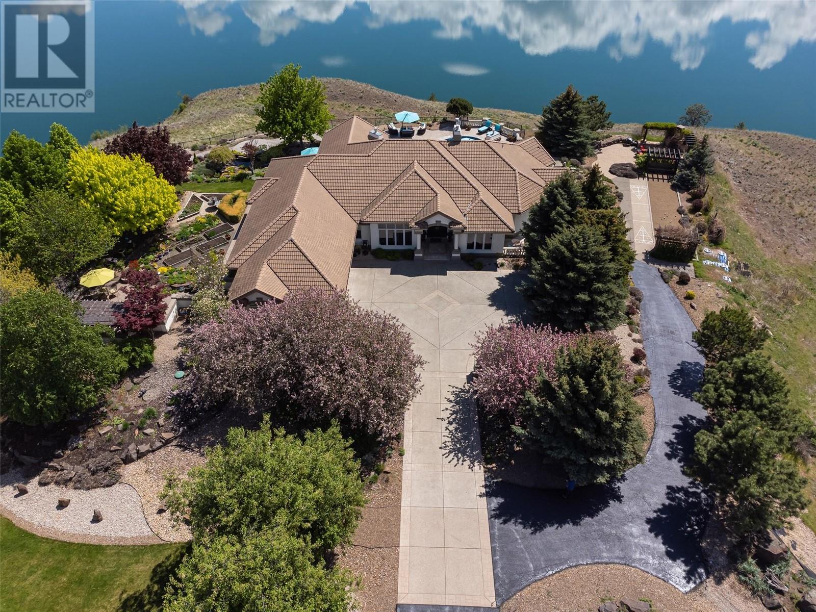 315 Kalamalka Lakeview Drive Unit# 1, Vernon, British Columbia  V1H 1S7 - Photo 69 - 10339775