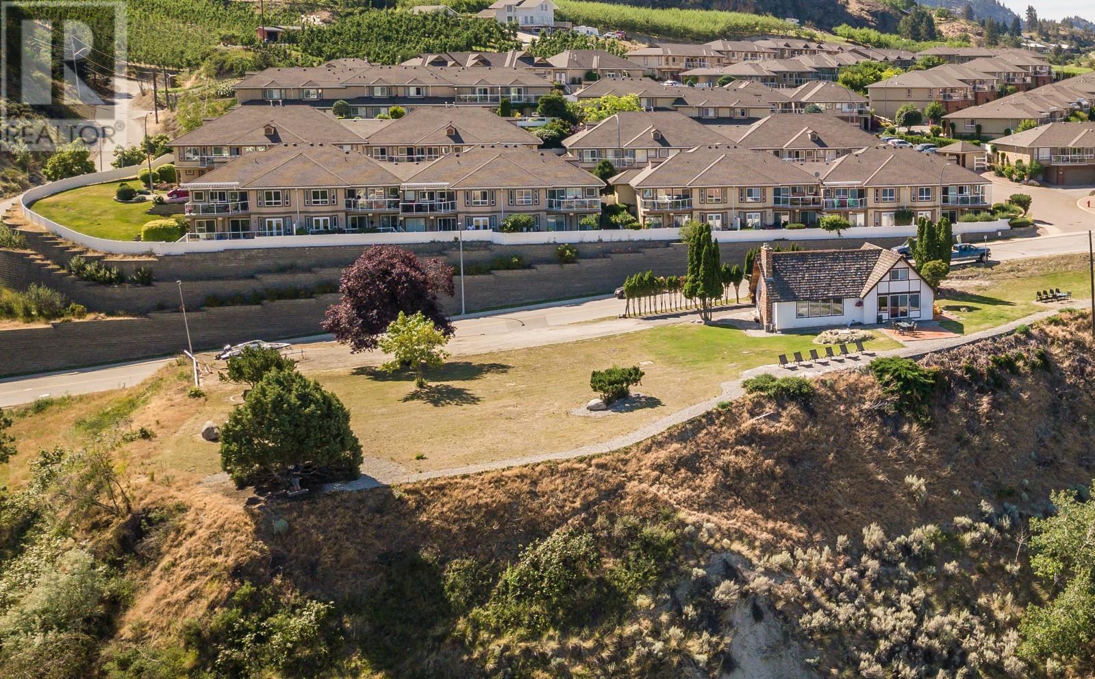 3921 Finnerty Road, Penticton, British Columbia  V2A 8W1 - Photo 2 - 10339745