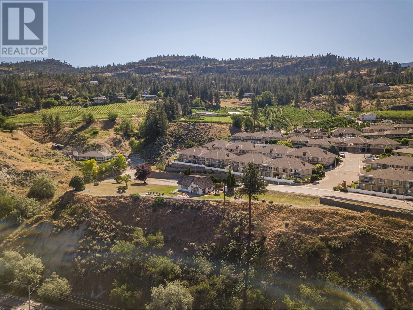 3921 Finnerty Road, Penticton, British Columbia  V2A 8W1 - Photo 3 - 10339745