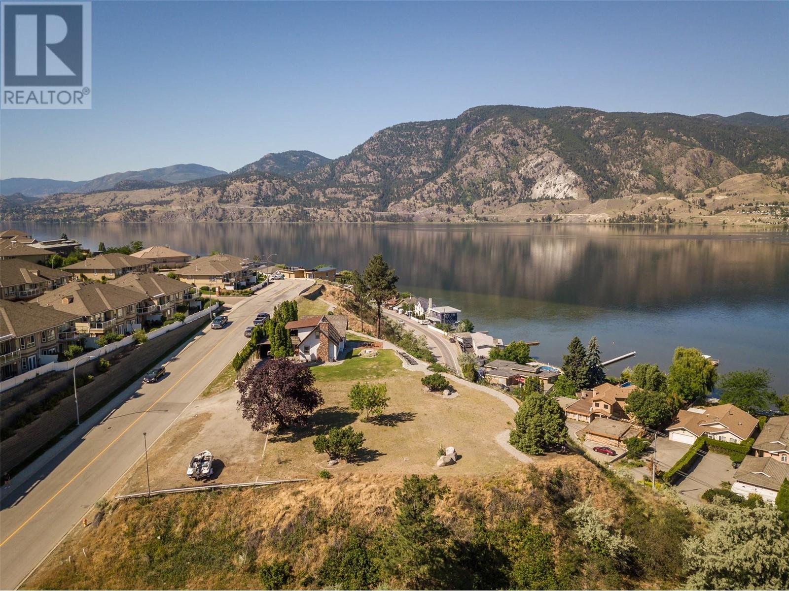 3921 Finnerty Road, Penticton, British Columbia  V2A 8W1 - Photo 5 - 10339745