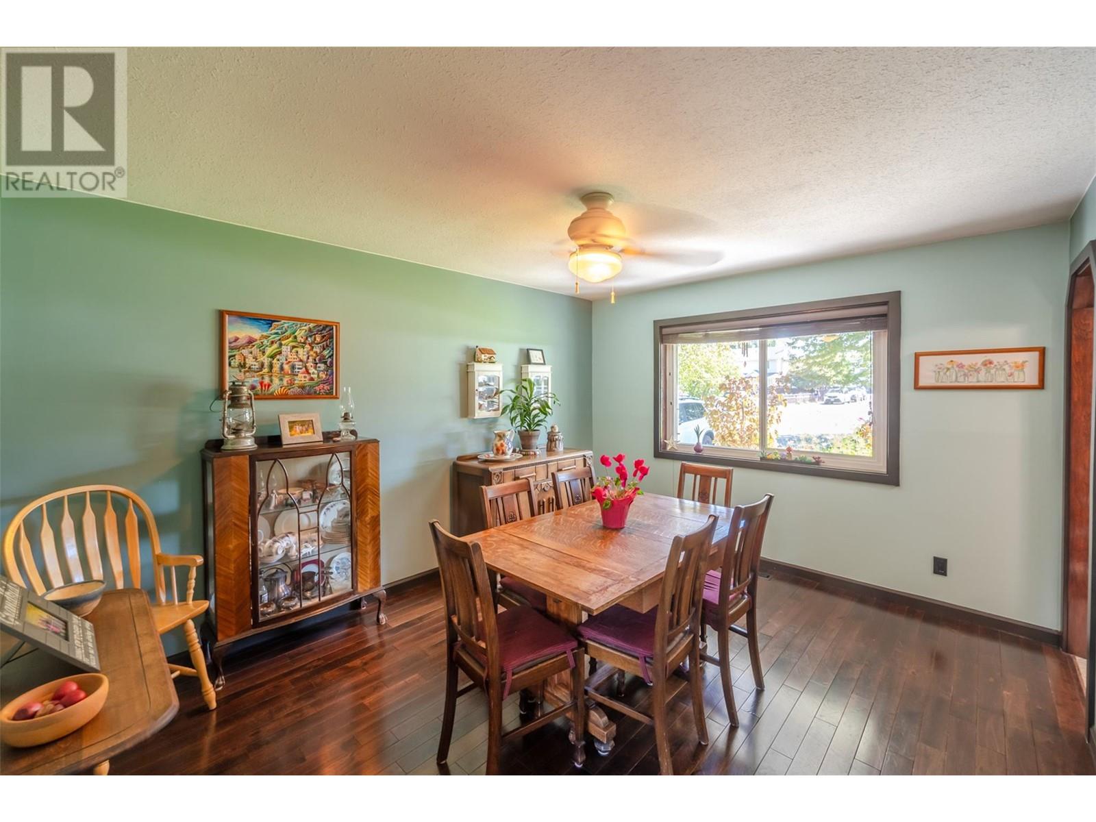 10112 Beavis Place, Summerland, British Columbia  V0H 1Z2 - Photo 11 - 10340162
