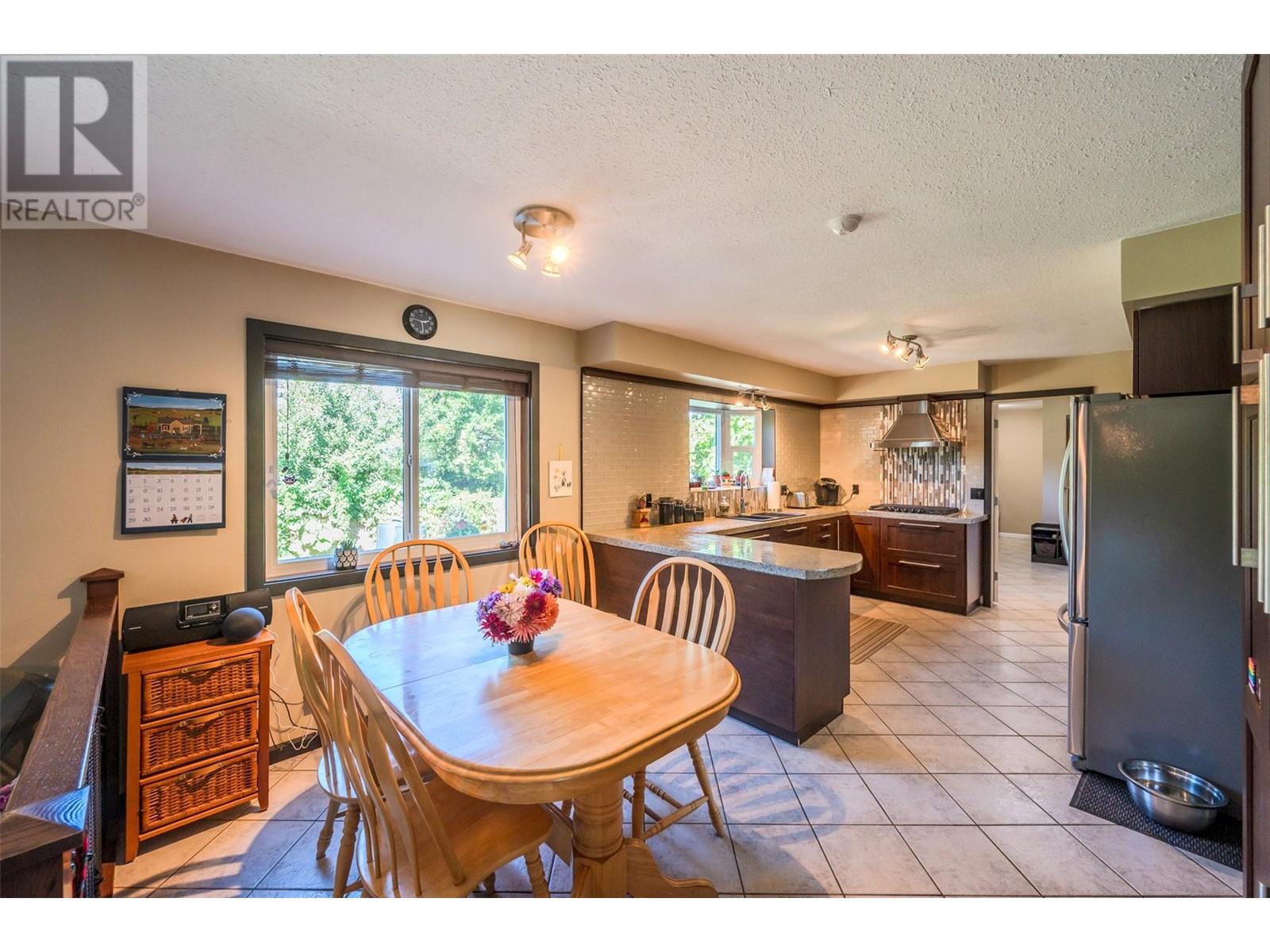 10112 Beavis Place, Summerland, British Columbia  V0H 1Z2 - Photo 17 - 10340162